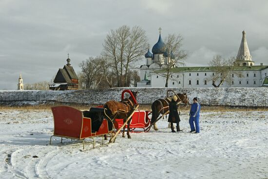 Sled ride in Suzdal