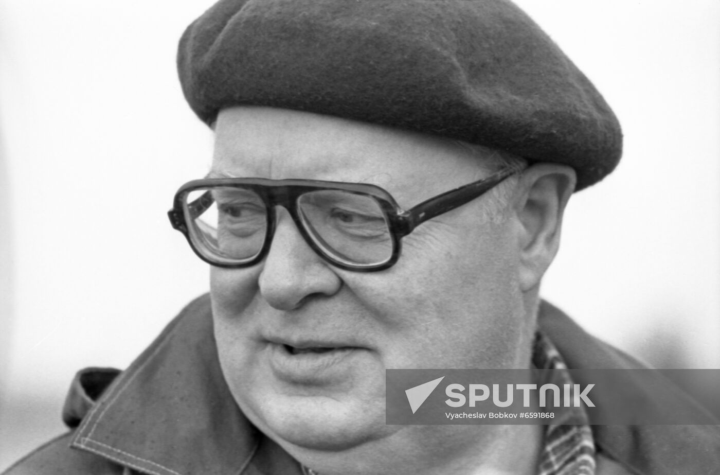 Soviet biologist Yevgeny Syroyechkovsky