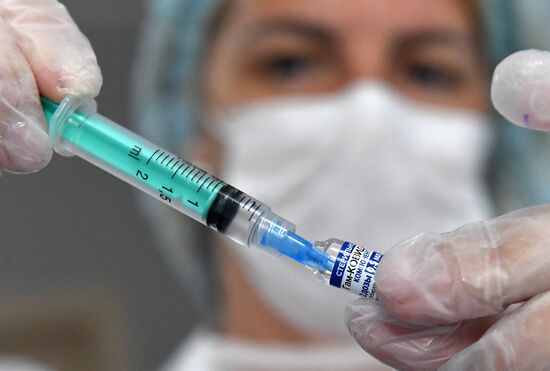 Russia Coronavirus Vaccination