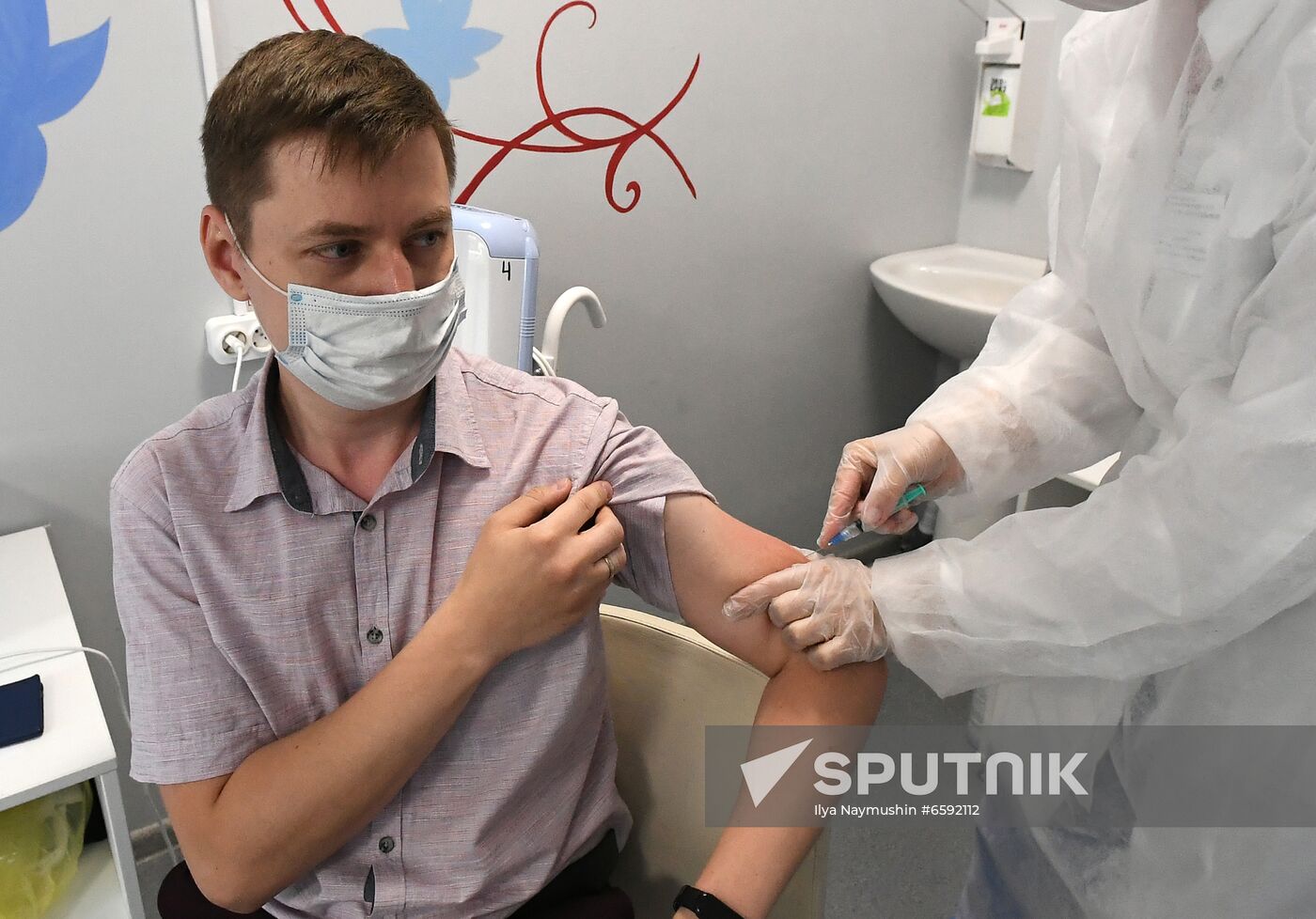 Russia Coronavirus Vaccination