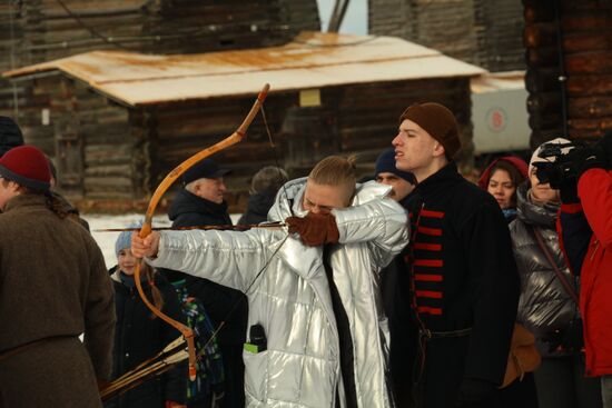 Maslenitsa celebrations in Suzdal