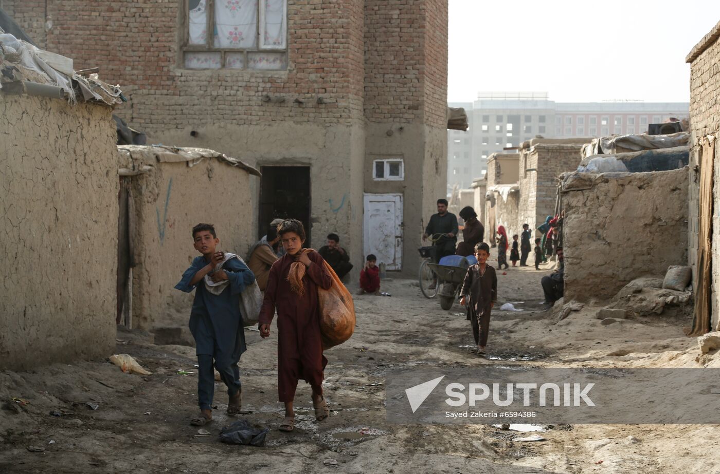 Afghanistan Refugees 