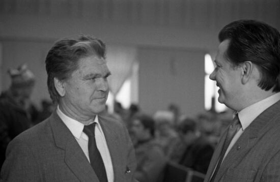 Electing general director at Sibelektrotyazhmash
