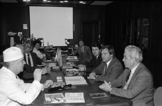 Delegation of Ministry of International Relations of Canada's Quebec province visits USSR