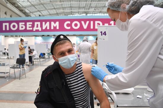 Russia Coronavirus Vaccination