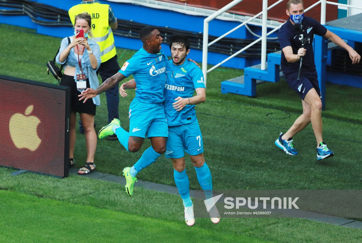 Russia Soccer Super Cup Zenit - Lokomotiv