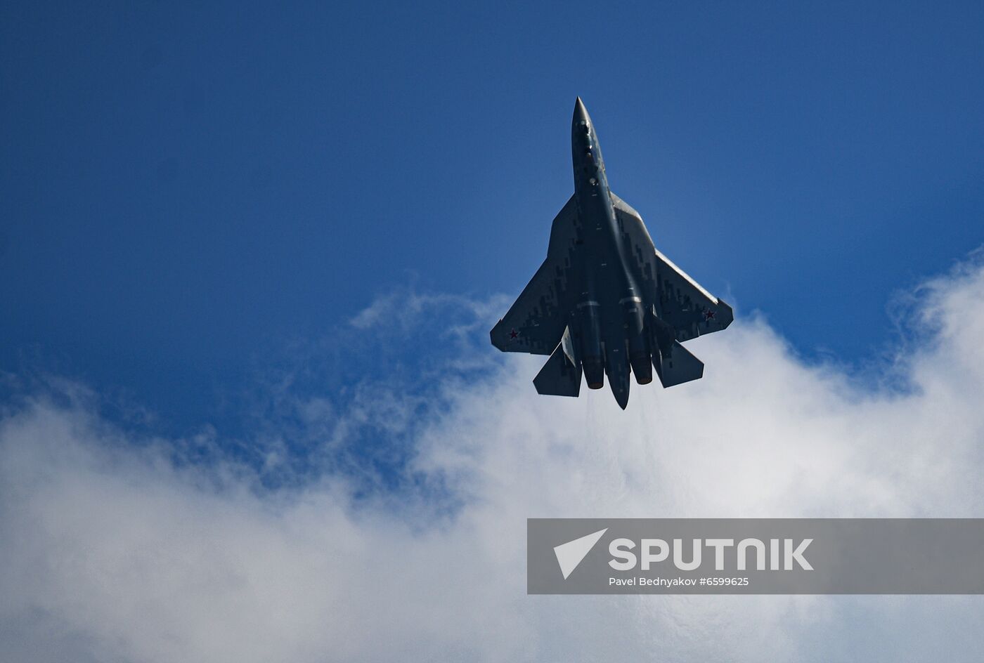 Russia MAKS Airshow Flight Program