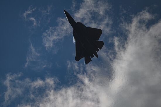 Russia MAKS Airshow Flight Program