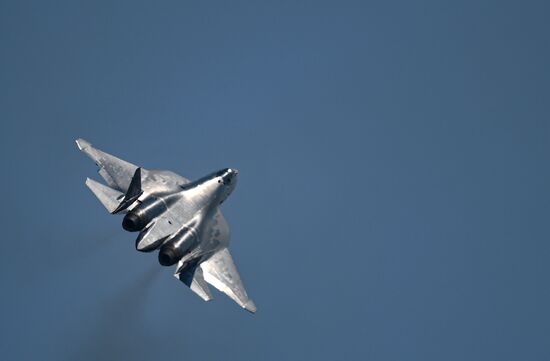 Russia MAKS Airshow Flight Program