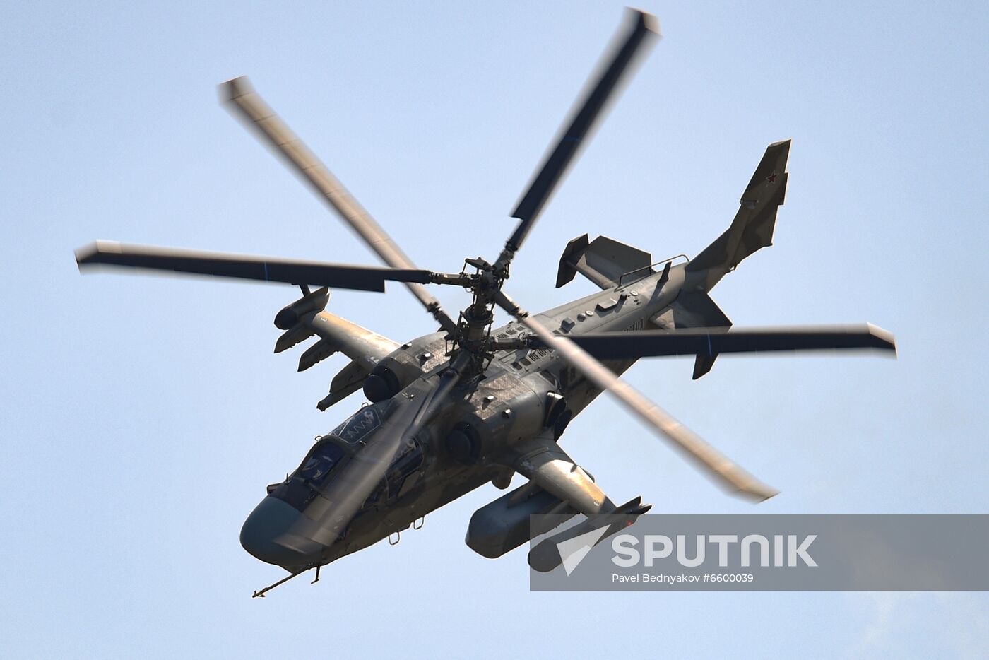 Russia MAKS Airshow Flight Program
