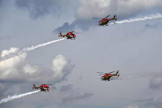 Russia MAKS Airshow Flight Program