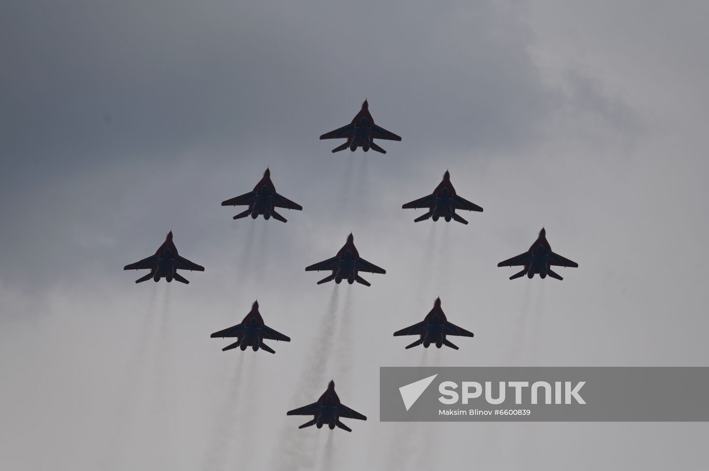 Russia MAKS Airshow Flight Program