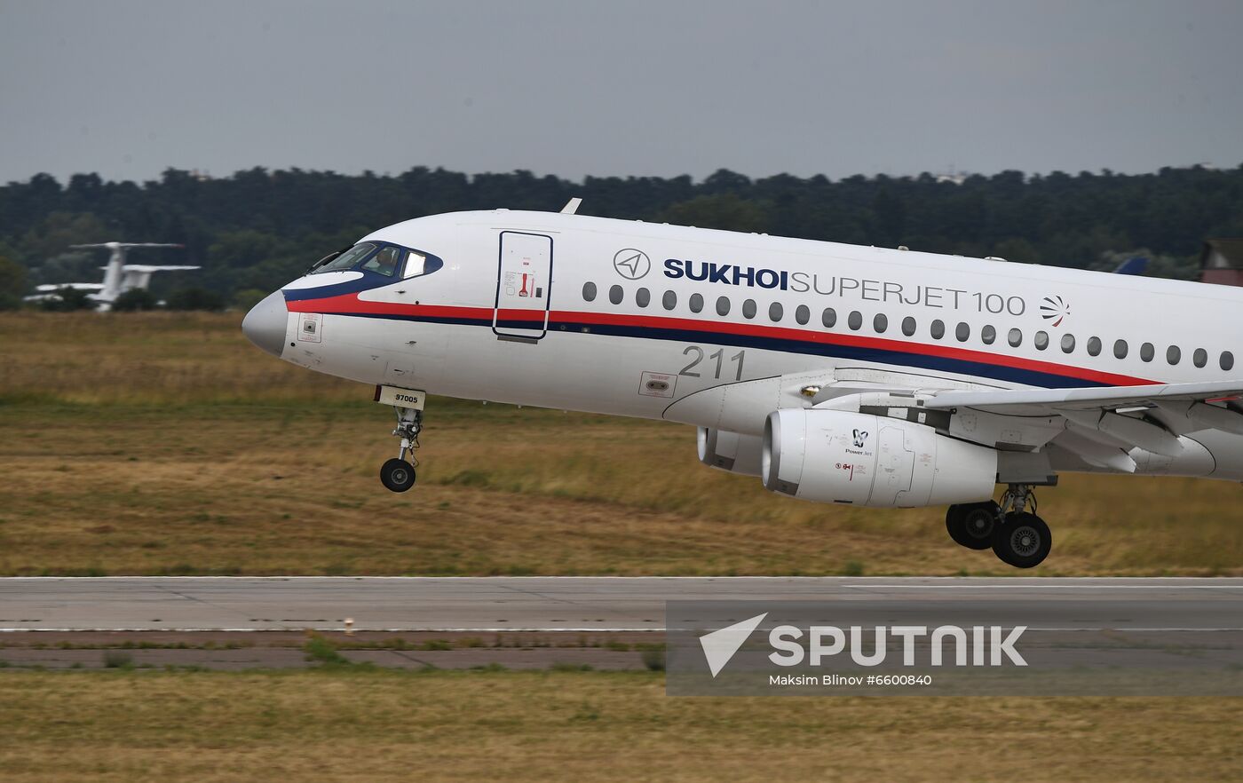 Russia MAKS Airshow Flight Program