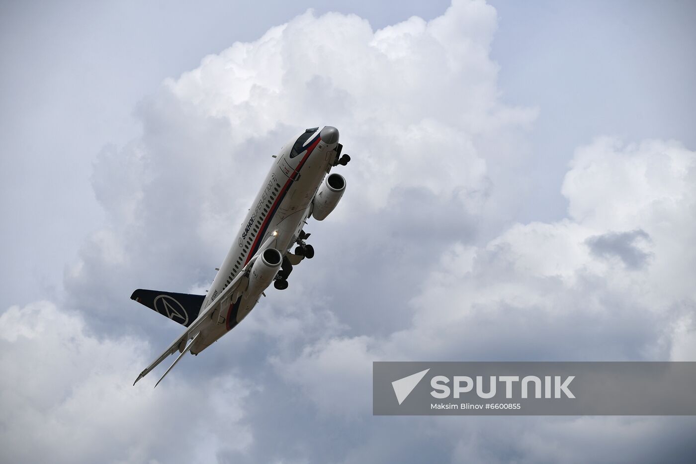 Russia MAKS Airshow Flight Program