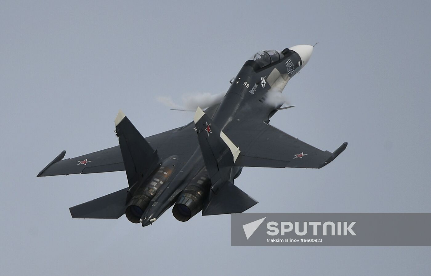 Russia MAKS Airshow Flight Program