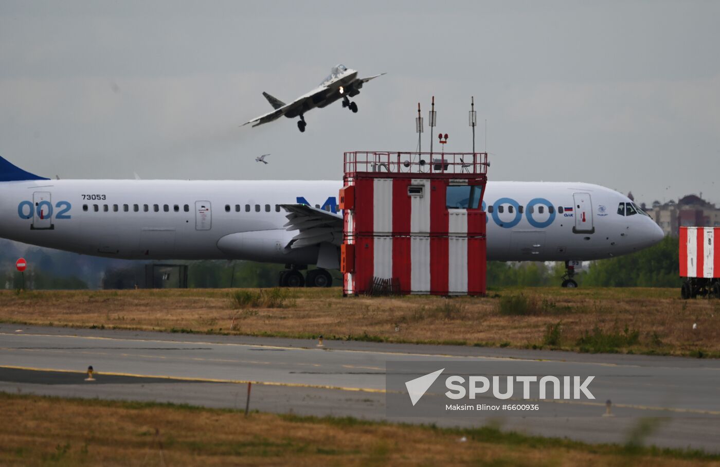 Russia MAKS Airshow Flight Program