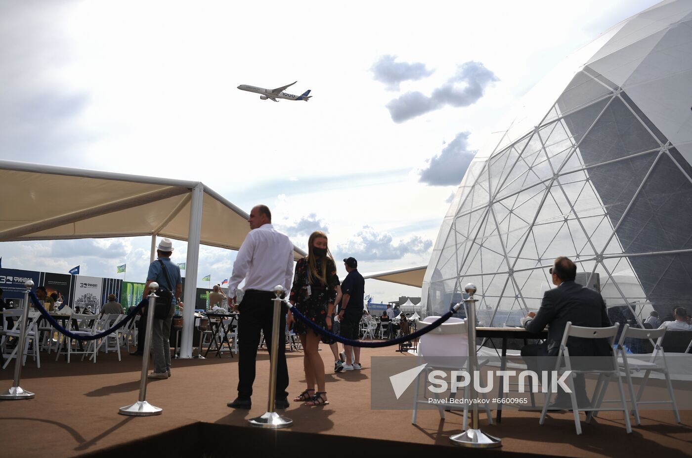 Russia MAKS Airshow Flight Program