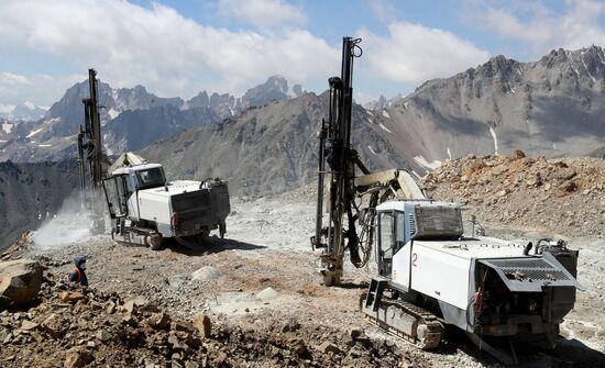 Kyrgyzstan Jerooy Gold Mine 