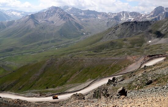 Kyrgyzstan Jerooy Gold Mine 