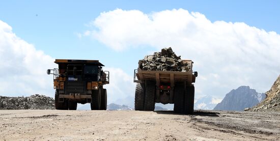 Kyrgyzstan Jerooy Gold Mine 