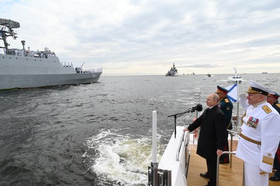 Russia Putin Main Navy Day Parade