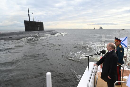 Russia Putin Main Navy Day Parade