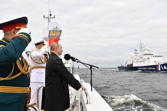 Russia Putin Main Navy Day Parade