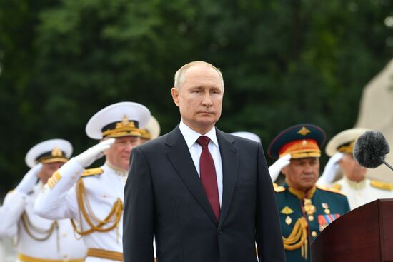 Russia Putin Main Navy Day Parade