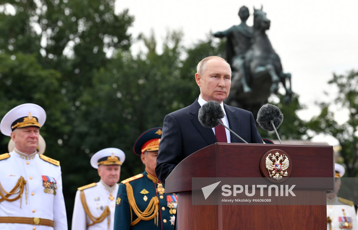 Russia Putin Main Navy Day Parade