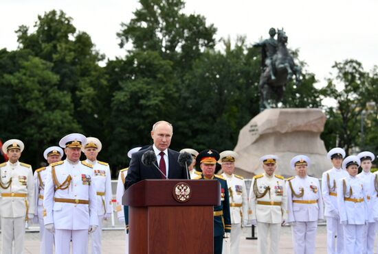 Russia Putin Main Navy Day Parade