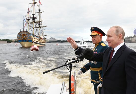 Russia Putin Main Navy Day Parade