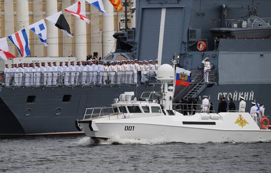 Russia Putin Main Navy Day Parade