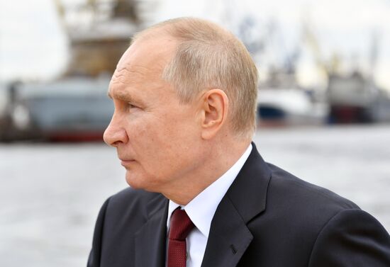 Russia Putin Main Navy Day Parade