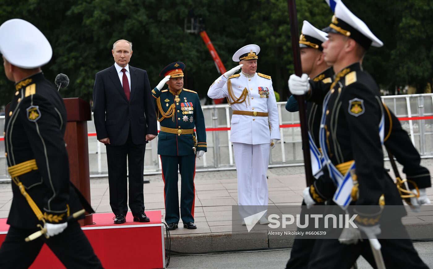 Russia Putin Main Navy Day Parade