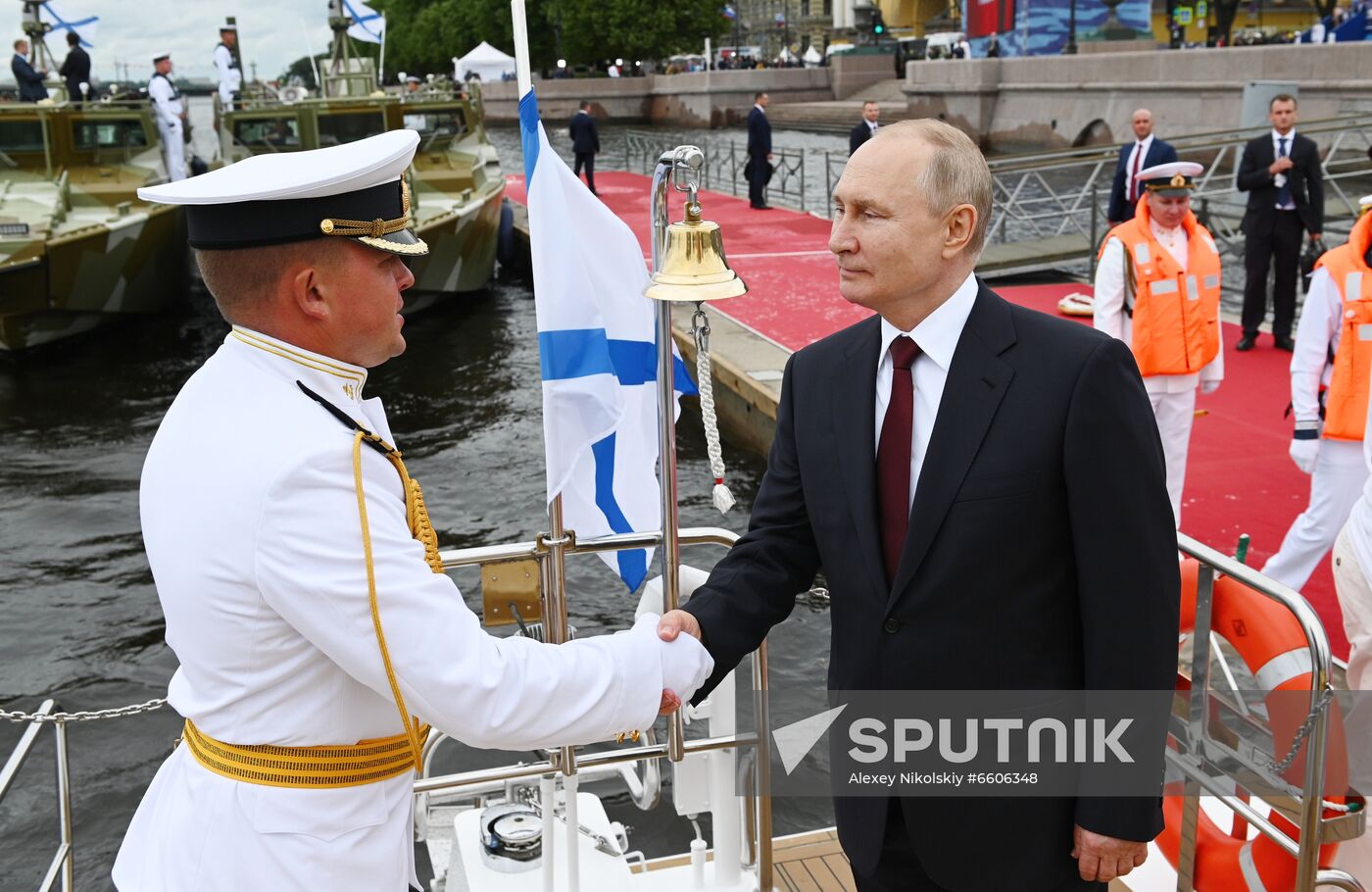 Russia Putin Main Navy Day Parade