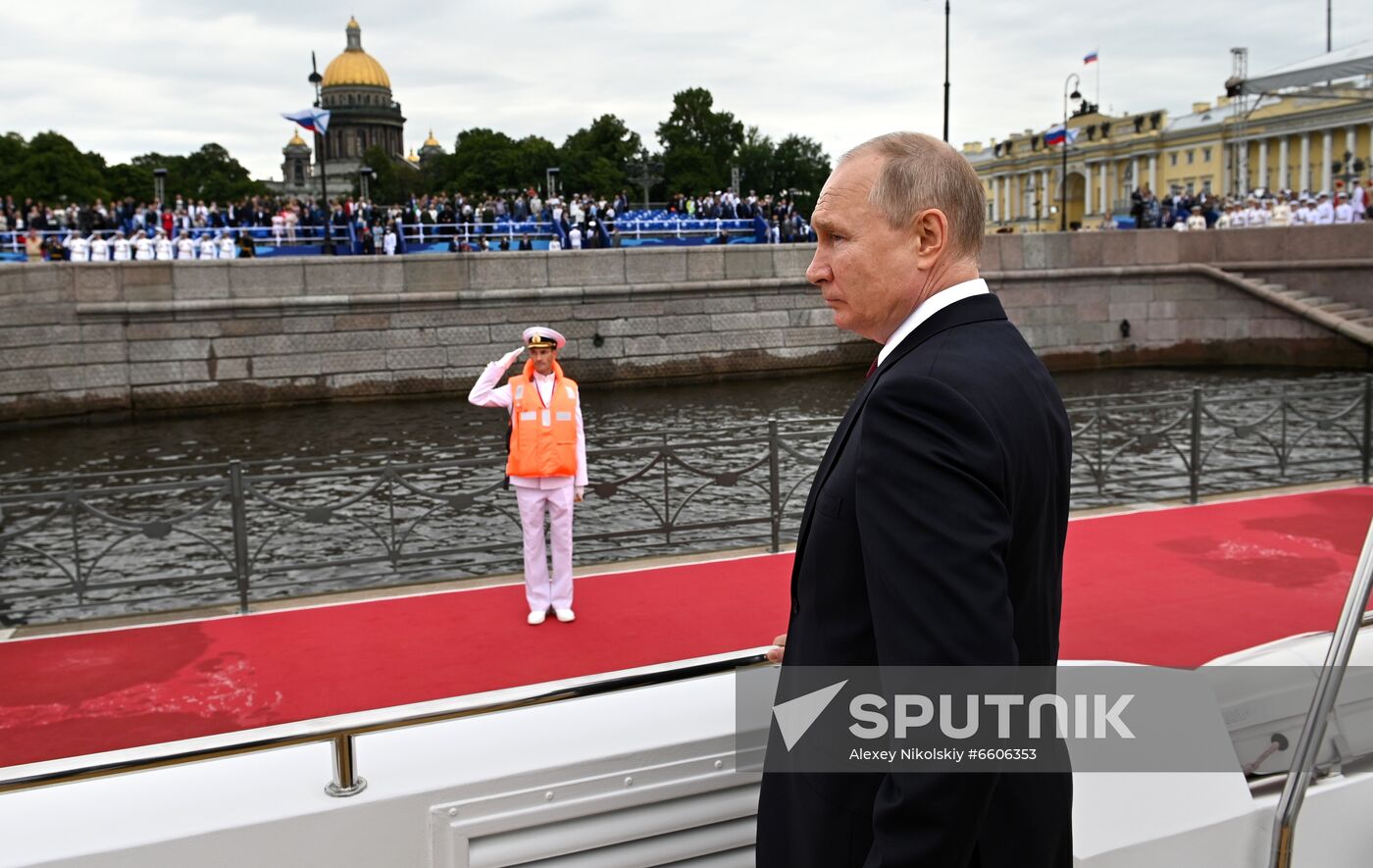 Russia Putin Main Navy Day Parade