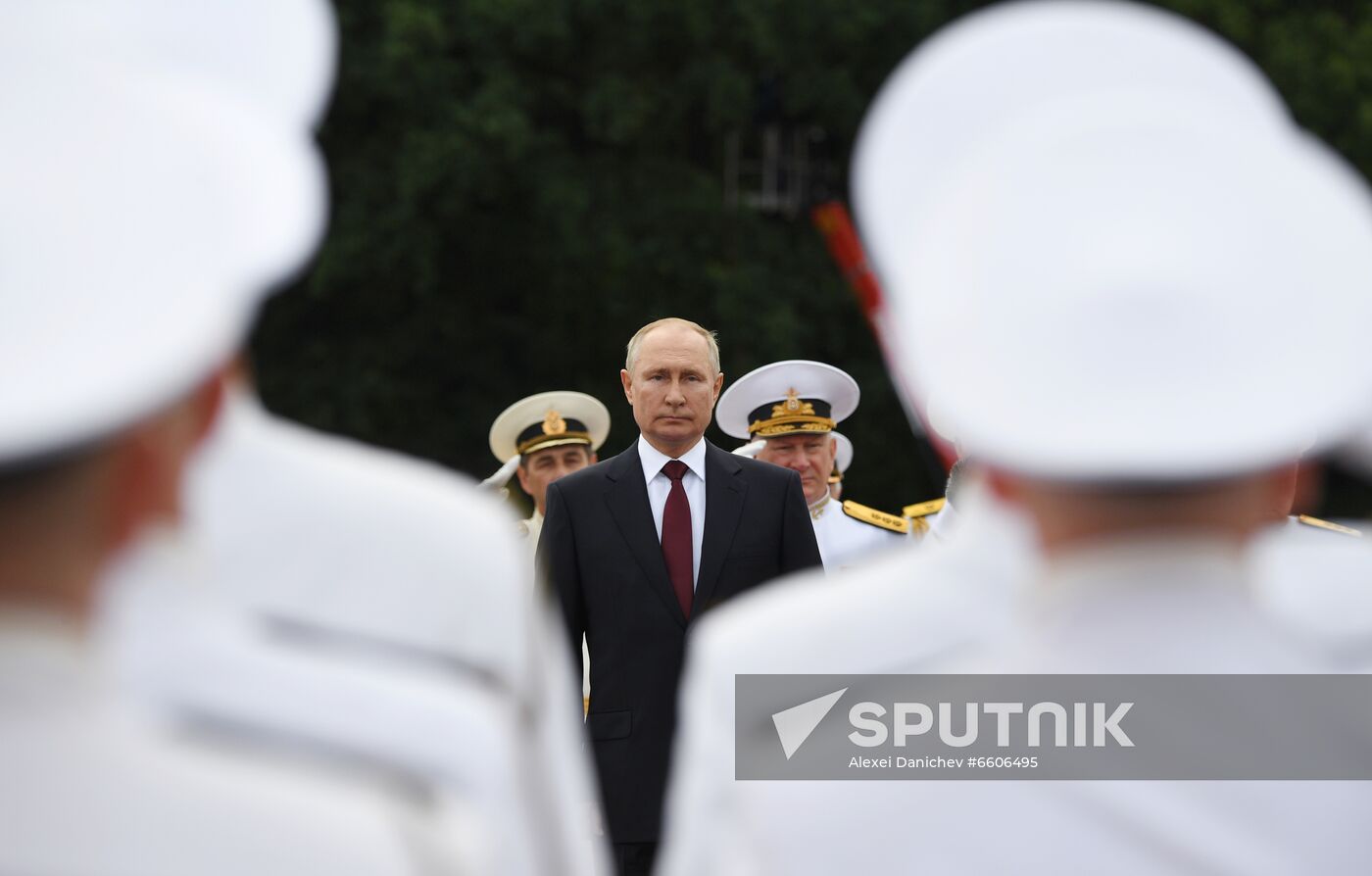 Russia Putin Main Navy Day Parade