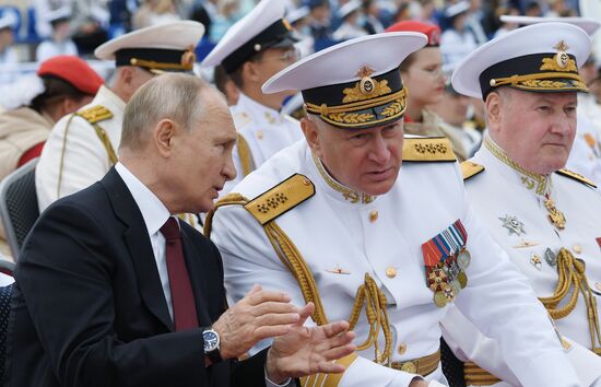 Russia Putin Main Navy Day Parade