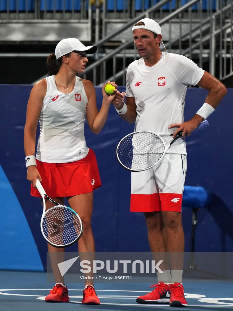 Japan Olympics 2020 Tennis Mixed Doubles Vesnina/Karatsev - Swiatek/Kubot