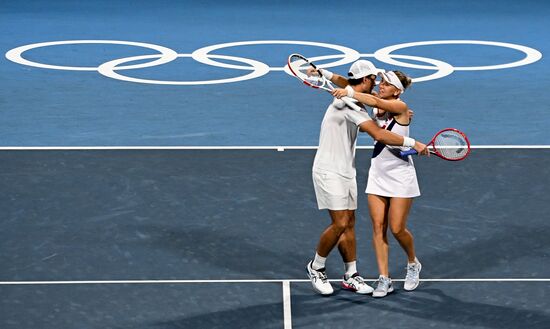 Japan Olympics 2020 Tennis Mixed Doubles Vesnina/Karatsev - Stojanovic/Djokovic
