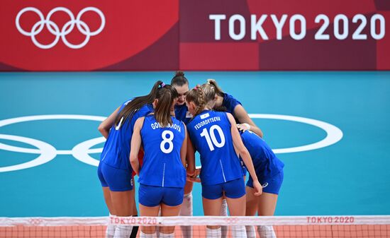 Japan Olympics 2020 Volleyball Women US - ROC