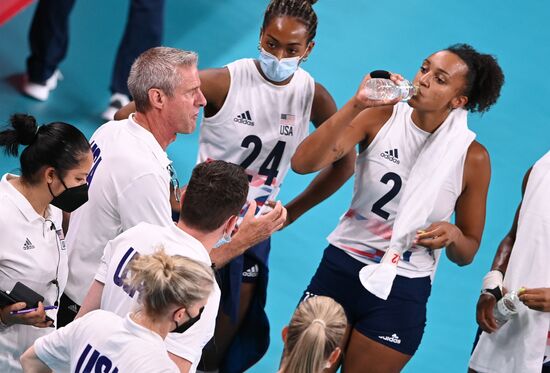 Japan Olympics 2020 Volleyball Women US - ROC