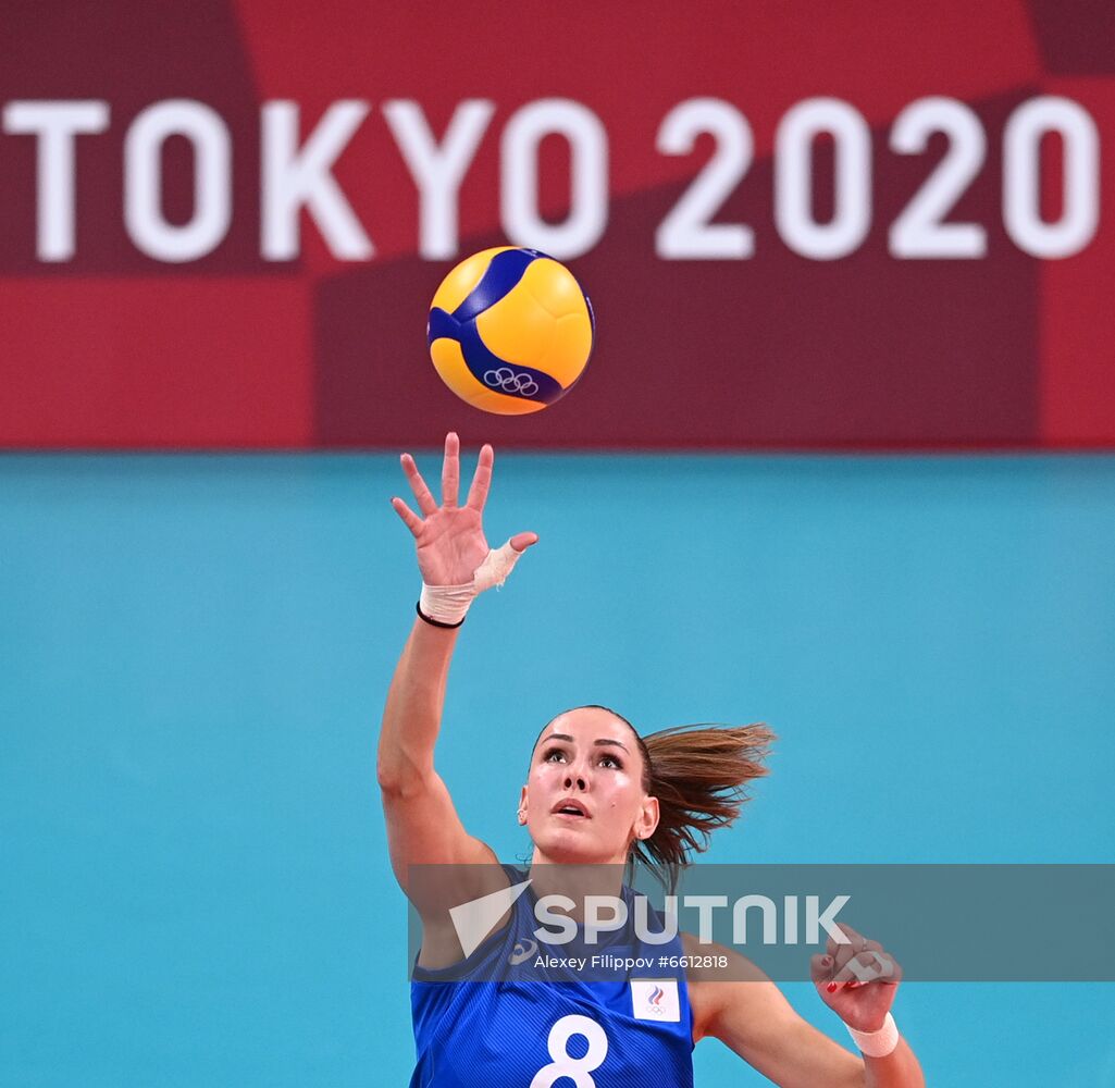 Japan Olympics 2020 Volleyball Women US - ROC