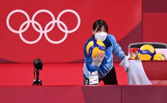 Japan Olympics 2020 Volleyball Women US - ROC