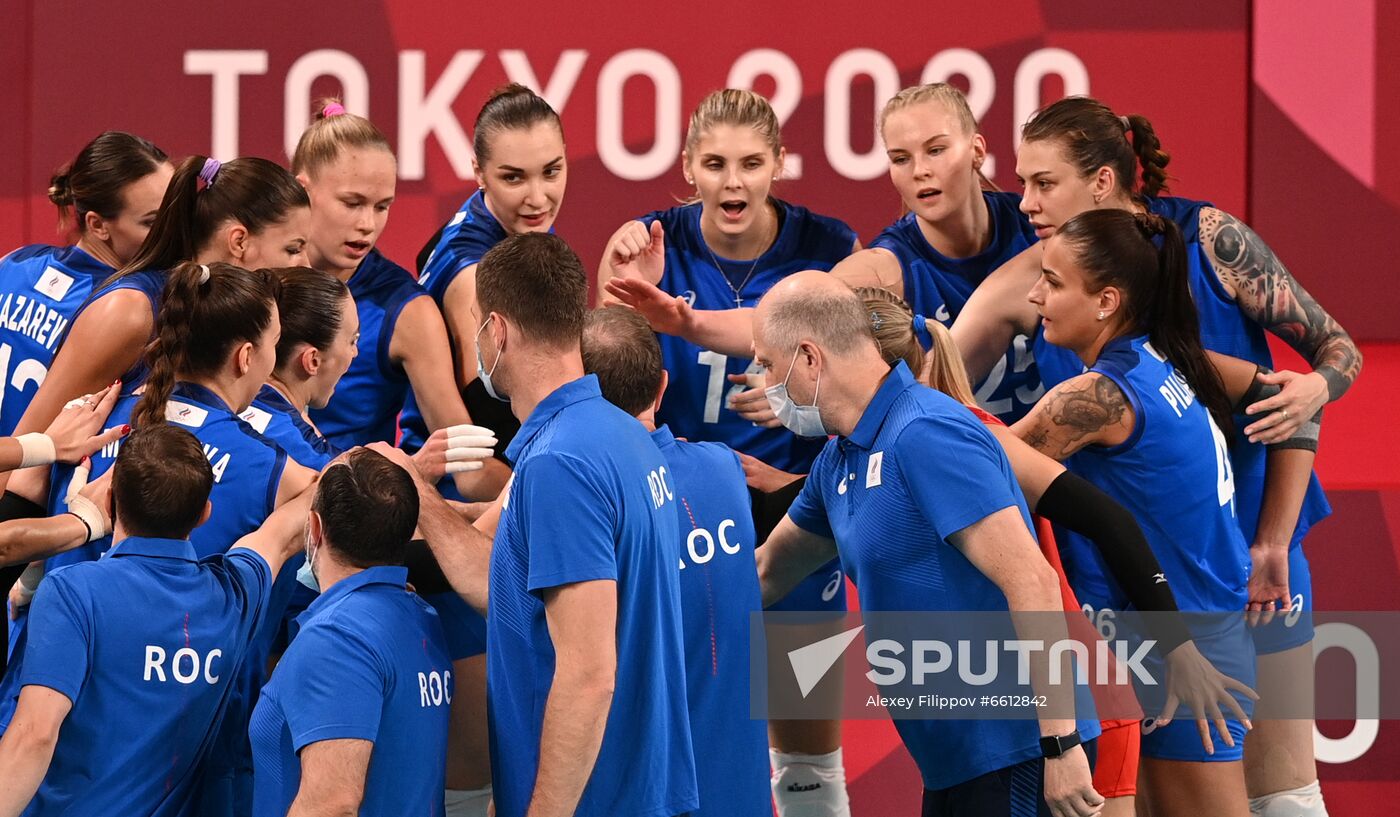 Japan Olympics 2020 Volleyball Women US - ROC