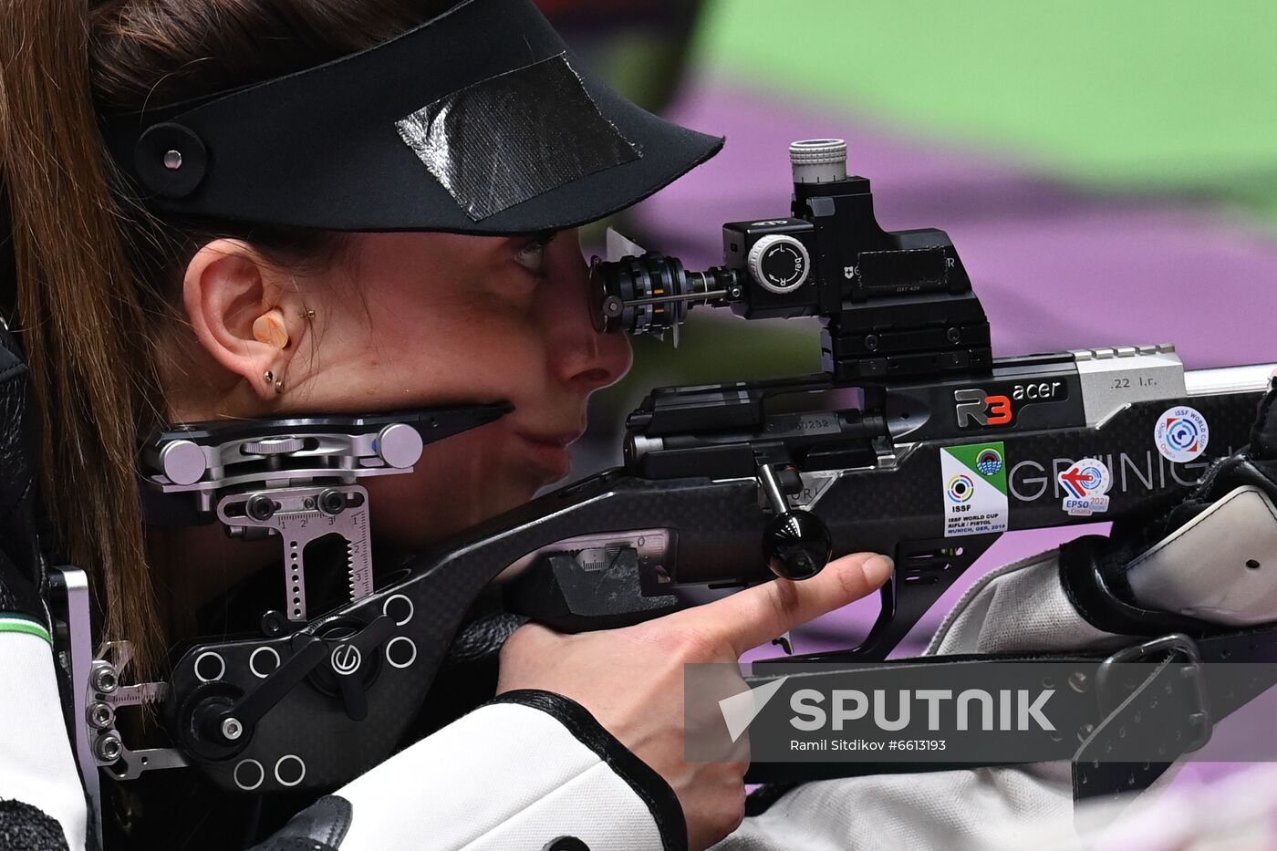 Japan Olympics 2020 Shooting Rifle 3 Positions Women