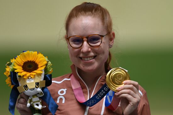 Japan Olympics 2020 Shooting Rifle 3 Positions Women