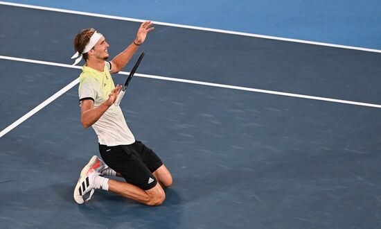 Japan Olympics 2020 Tennis Men Singles Zverev - Khachanov