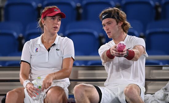 Japan Olympics 2020 Tennis Mixed Doubles Pavlyuchenkova/Rublev - Vesnina/Karatsev