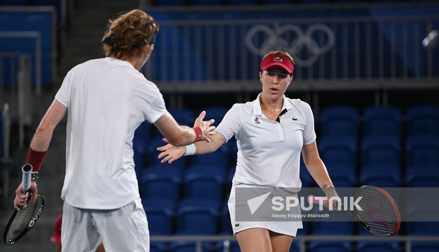 Japan Olympics 2020 Tennis Mixed Doubles Pavlyuchenkova/Rublev - Vesnina/Karatsev